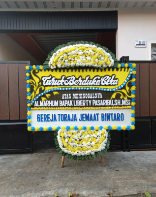 Papan Bunga Duka di Roa Malaka